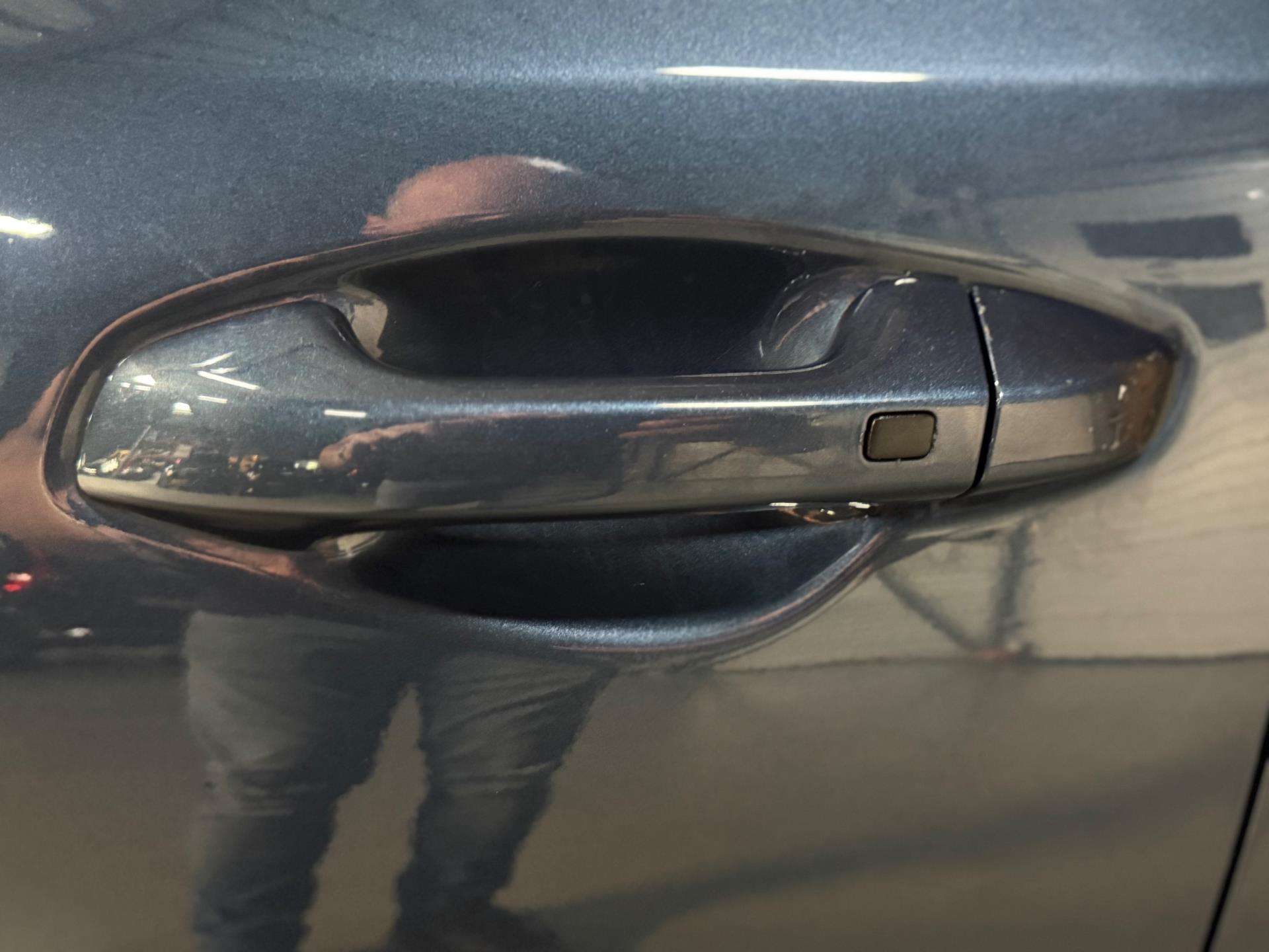 43992377-54.jpg